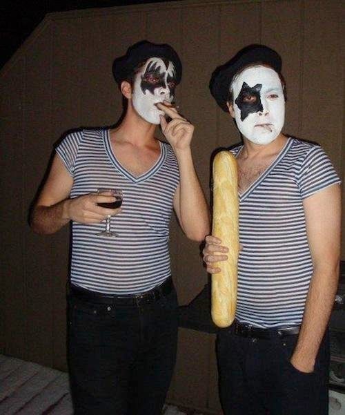 29 Throwback Halloween Costumes That Will Make You Nostalgic